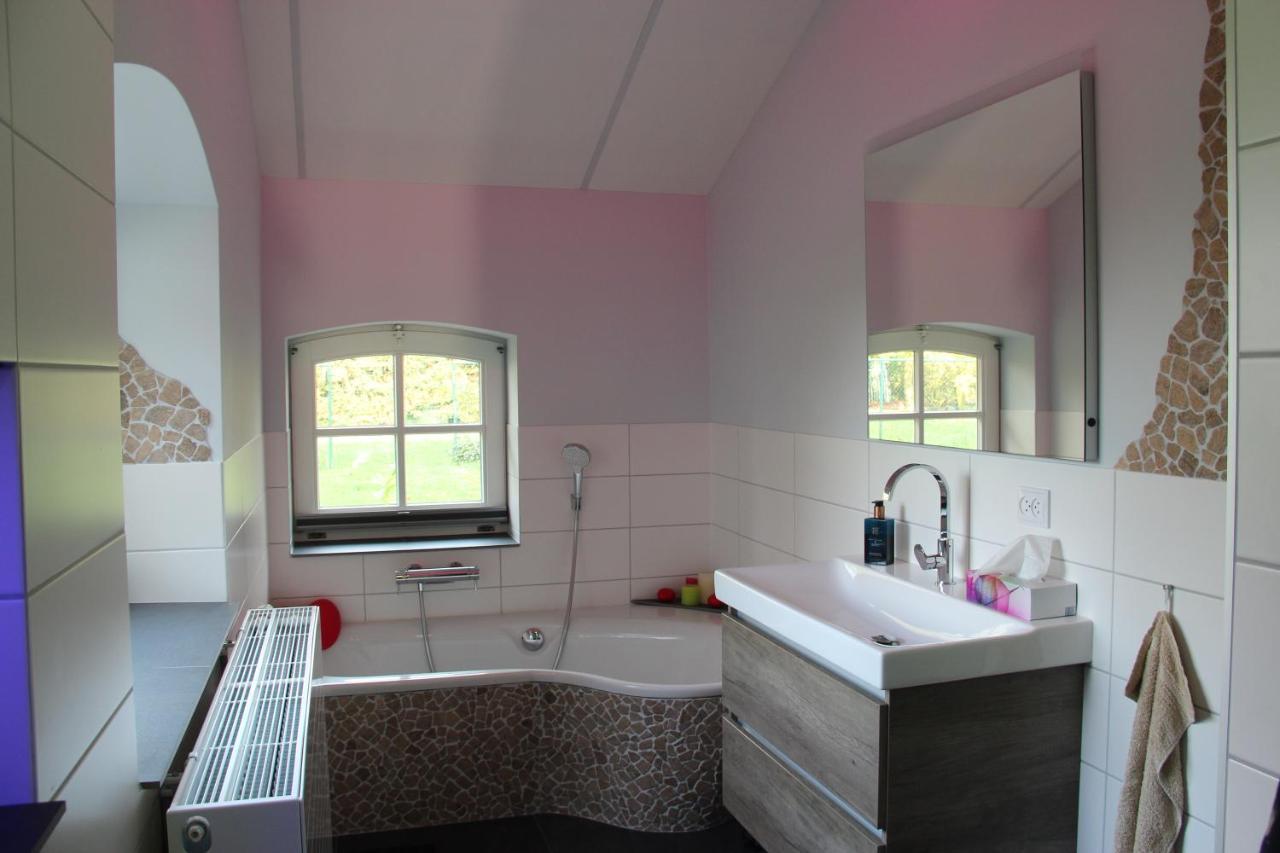 B&B De Prinsenhof Gassel Eksteriør bilde